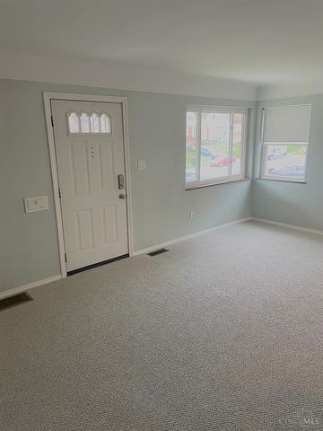 990 Covedale Avenue, Cincinnati, OH 45238