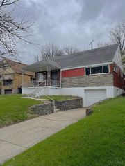 990 Covedale Avenue, Cincinnati, OH 45238