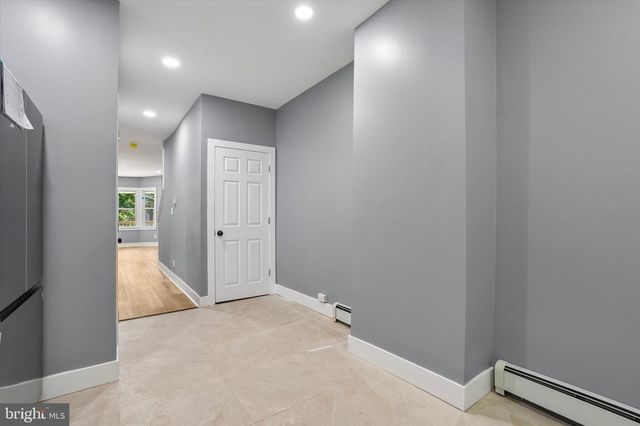 422 W HANOVER ST, Trenton, NJ 08618