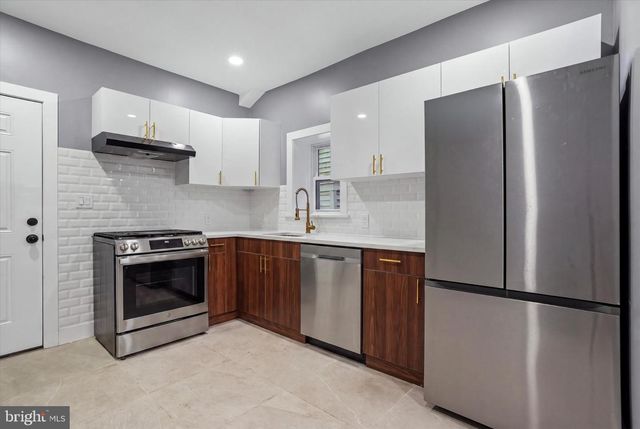 422 W HANOVER ST, Trenton, NJ 08618