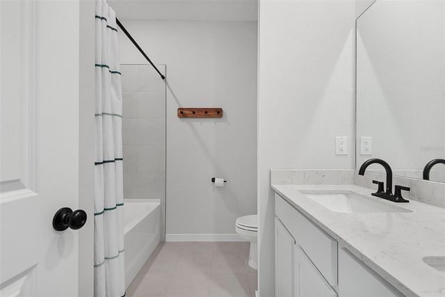 1303 RIBBON PLACE, Palm Coast, FL 32164