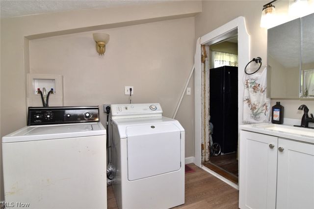 5403 Spencer Avenue, Cleveland, OH 44103