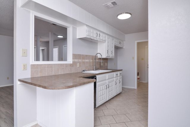 5404 96th Street, Lubbock, TX 79424