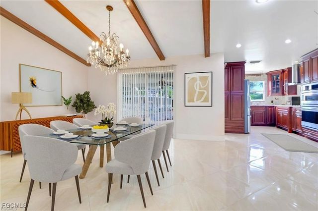 601 SE 31st ST, Cape Coral, FL 33904