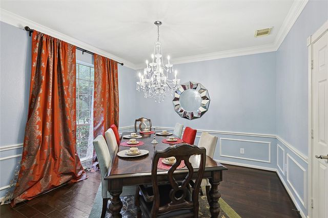 1415 Meadow Hill Drive, Sugar Land, TX 77479
