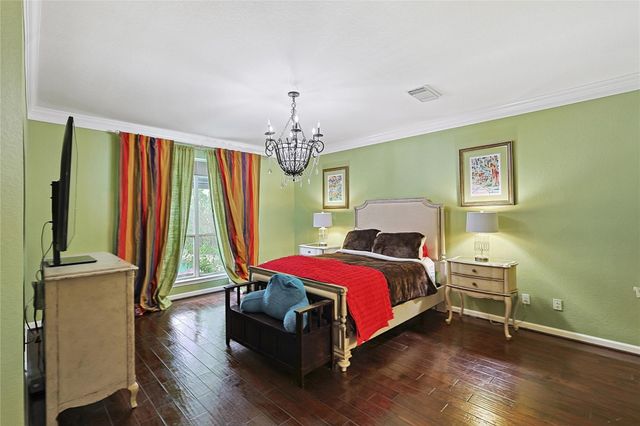 1415 Meadow Hill Drive, Sugar Land, TX 77479