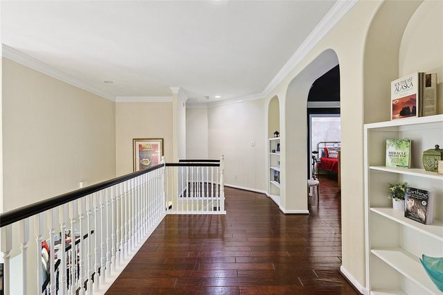 1415 Meadow Hill Drive, Sugar Land, TX 77479