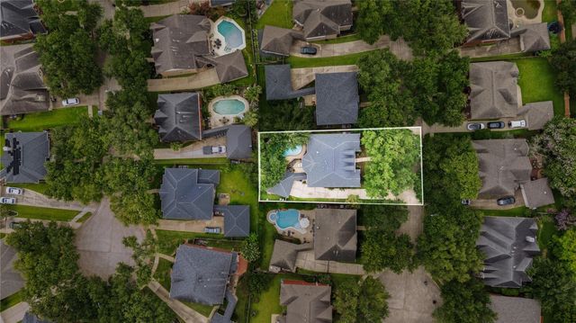 1415 Meadow Hill Drive, Sugar Land, TX 77479