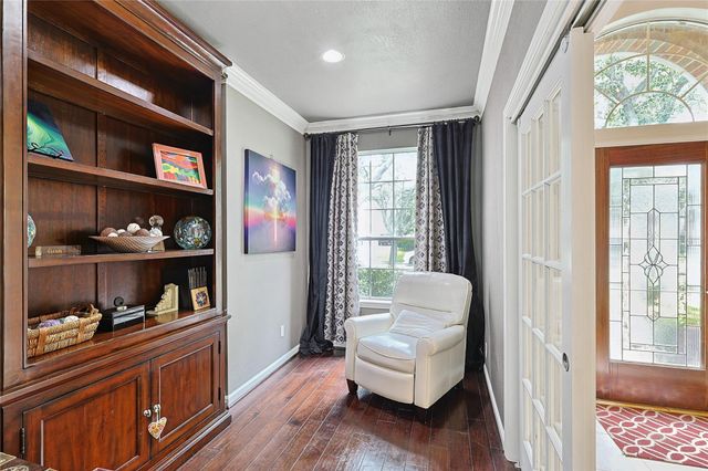 1415 Meadow Hill Drive, Sugar Land, TX 77479