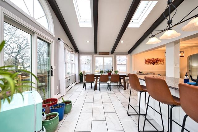 340 Kaufman Rd, Somerset, MA 02726