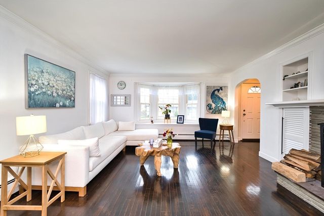 340 Kaufman Rd, Somerset, MA 02726