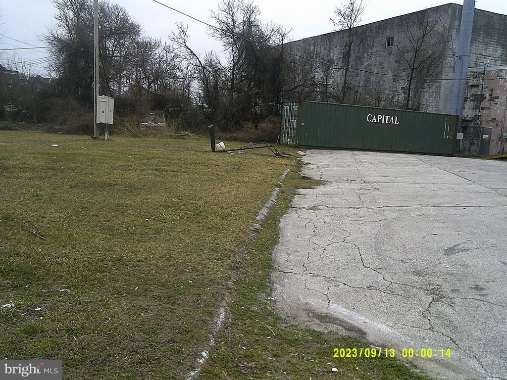 1900 W ROCKLAND ST, Philadelphia, PA 19141