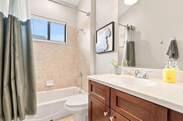 235 DAHLIA COURT, Bradenton, FL 34212