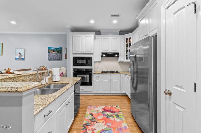 47 Abernathy Drive, Chapel Hill, NC 27517