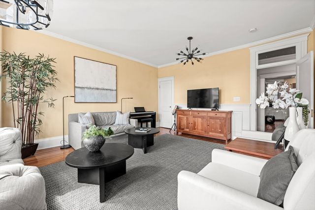 345 Commonwealth Ave 7, Boston, MA 02115