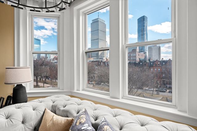 345 Commonwealth Ave 7, Boston, MA 02115