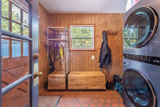 555 Virginia Dr, Tahoe City, CA 96145