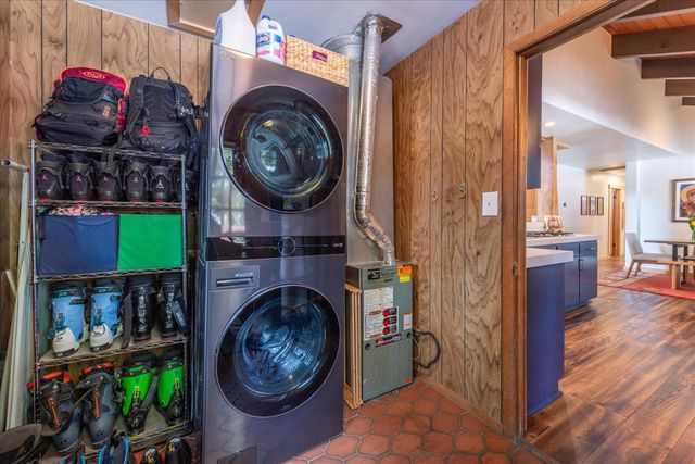 555 Virginia Dr, Tahoe City, CA 96145