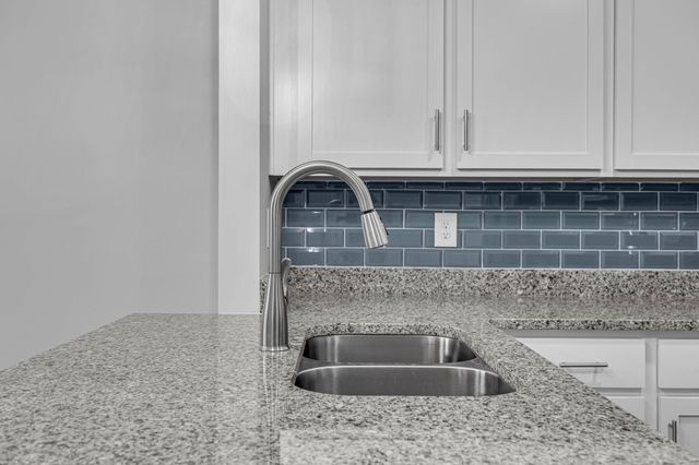 1000 Henry Place Blvd Unit 401, Clarksville, TN 37042