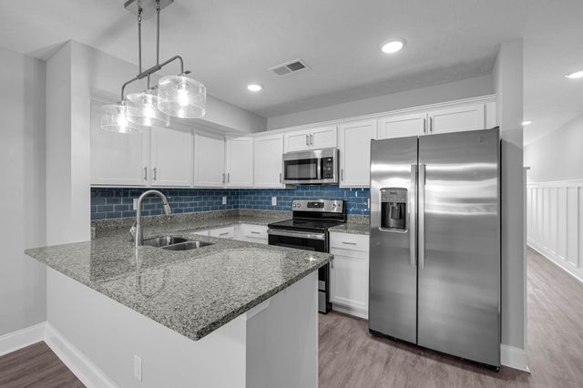 1000 Henry Place Blvd Unit 401, Clarksville, TN 37042