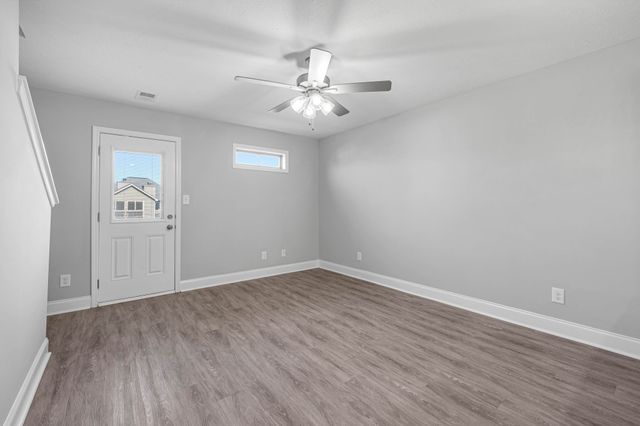 1000 Henry Place Blvd Unit 401, Clarksville, TN 37042