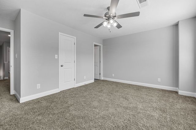 1000 Henry Place Blvd Unit 401, Clarksville, TN 37042