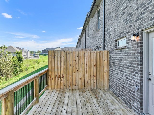 1000 Henry Place Blvd Unit 401, Clarksville, TN 37042