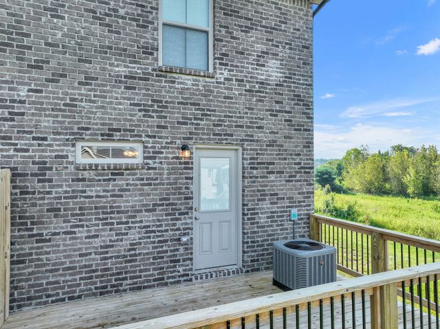 1000 Henry Place Blvd Unit 401, Clarksville, TN 37042