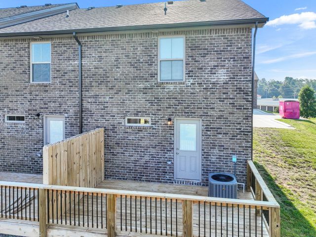 1000 Henry Place Blvd Unit 401, Clarksville, TN 37042