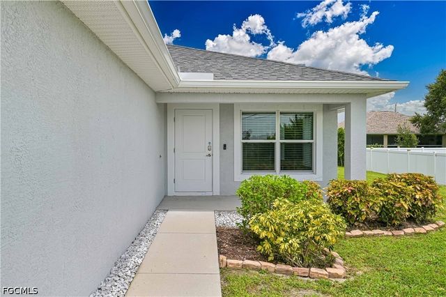 1125 NE 4th AVE, Cape Coral, FL 33909