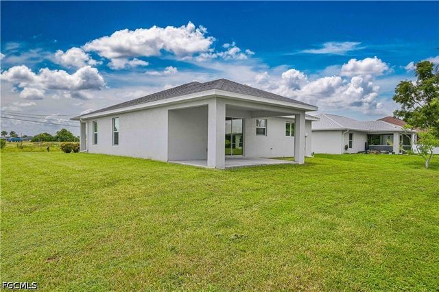 1125 NE 4th AVE, Cape Coral, FL 33909