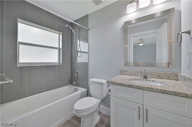 1125 NE 4th AVE, Cape Coral, FL 33909