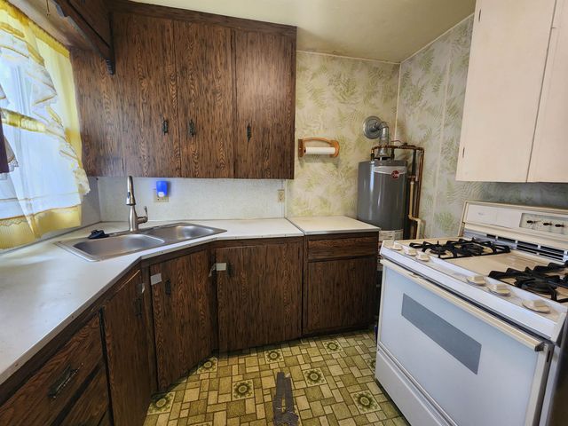 2344 N Mascot Ave, Wichita, KS 67204