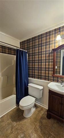 6005 Turfway Park Court, Sugar Hill, GA 30518