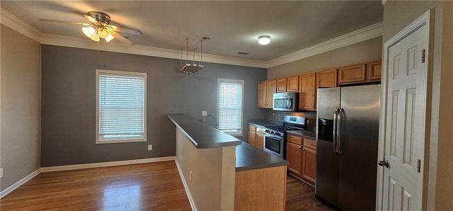 6005 Turfway Park Court, Sugar Hill, GA 30518