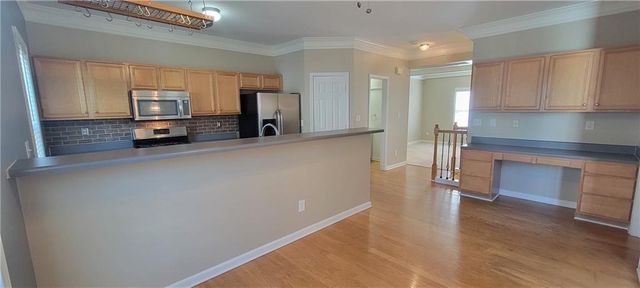 6005 Turfway Park Court, Sugar Hill, GA 30518