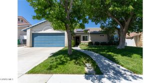 42423 Waterford Way, Quartz Hill, CA 93536