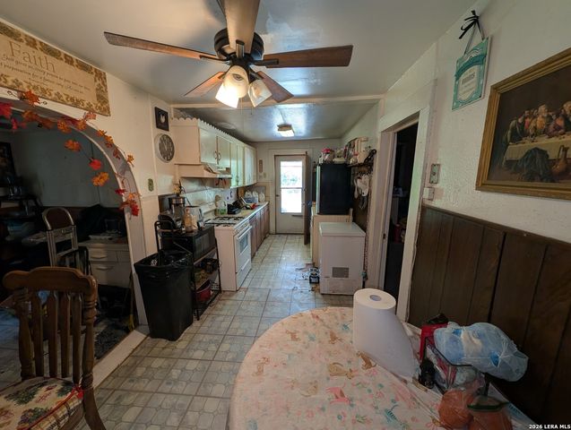 513 RICE RD, San Antonio, TX 78220