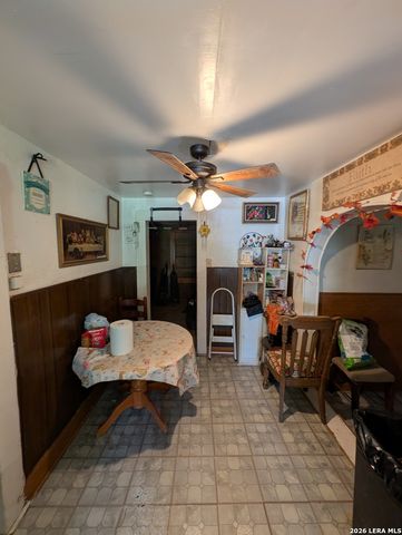 513 RICE RD, San Antonio, TX 78220