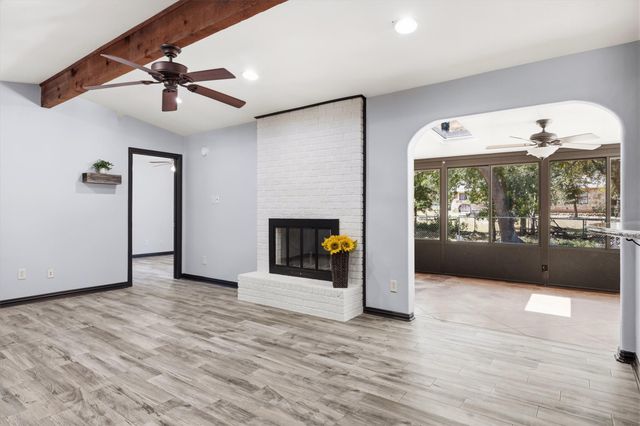 1011 Serenada DR, Georgetown, TX 78628