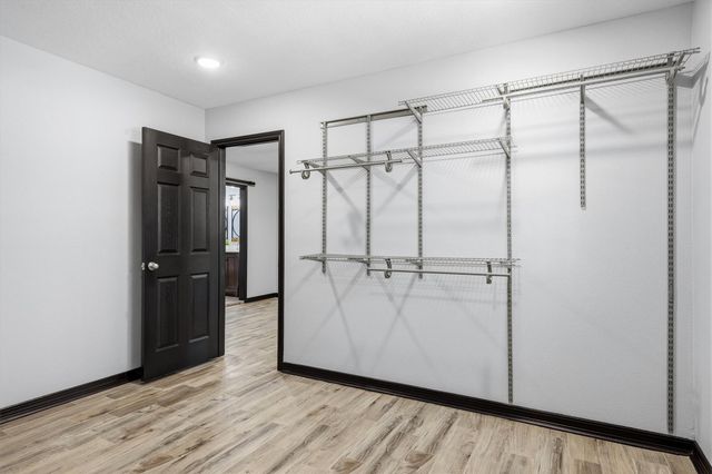 1011 Serenada DR, Georgetown, TX 78628