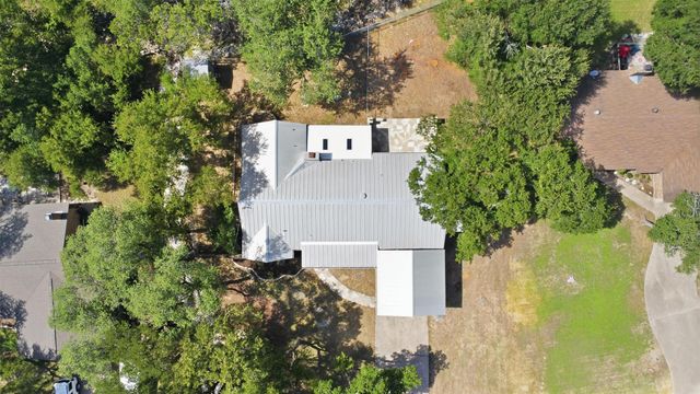 1011 Serenada DR, Georgetown, TX 78628