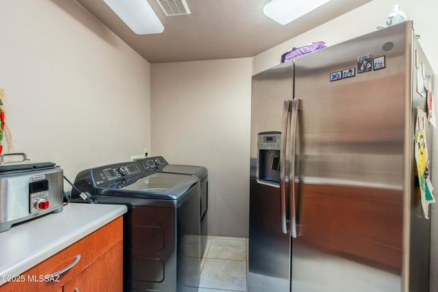 4003 N Lindstrom Place, Tucson, AZ 85750