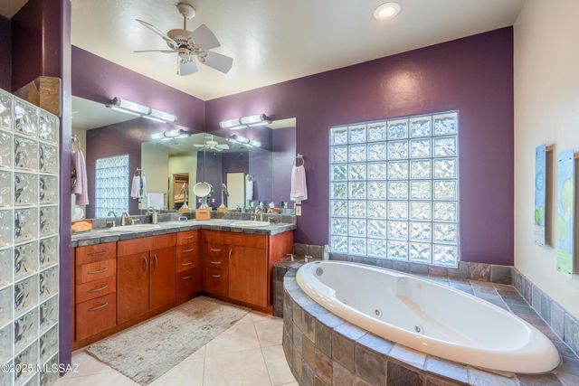 4003 N Lindstrom Place, Tucson, AZ 85750