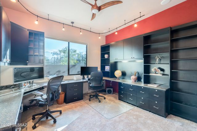 4003 N Lindstrom Place, Tucson, AZ 85750