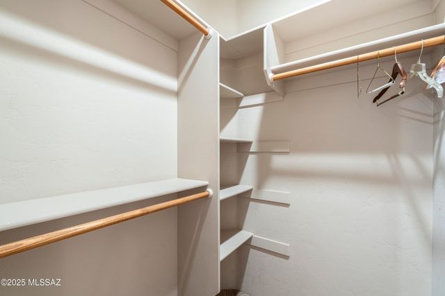 4003 N Lindstrom Place, Tucson, AZ 85750