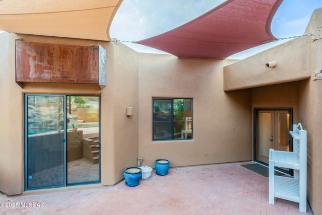 4003 N Lindstrom Place, Tucson, AZ 85750
