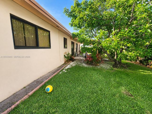 7241 SW 130th Ave, Miami, FL 33183