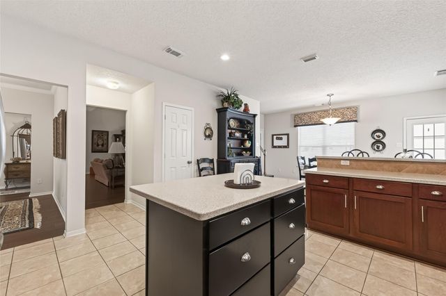 522 Beauregard Drive, Conroe, TX 77302