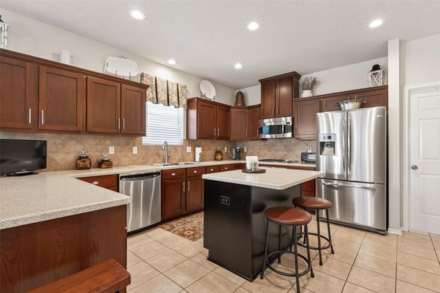 522 Beauregard Drive, Conroe, TX 77302